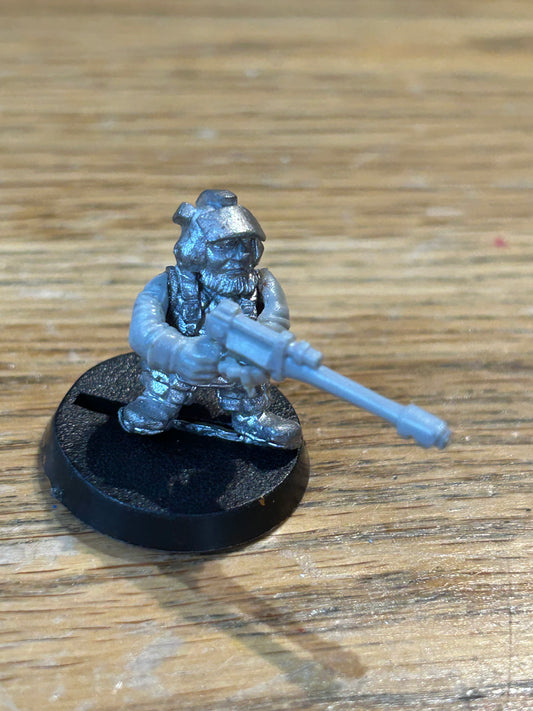 Warhammer 40k Rogue Trader metal squat with plastic arms and lasgun