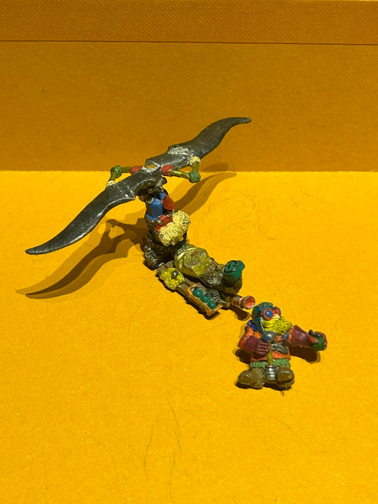 Warhammer fantasy The Old World Dwarf Dwarves Gyrocopter Metal incomplete (missing the back part)