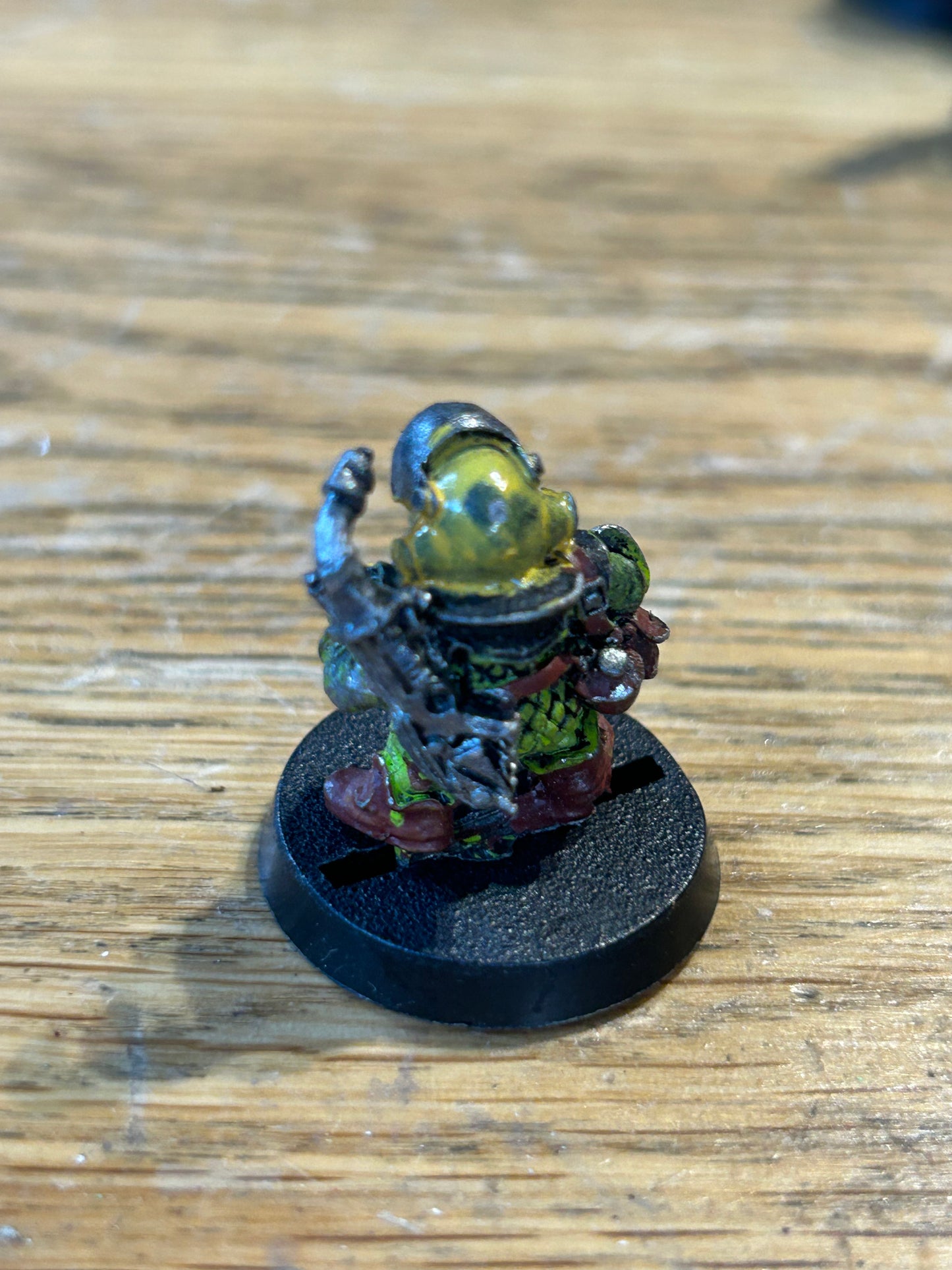 Citadel Warhammer 80s 40K Iron Claw Squat with lasgun