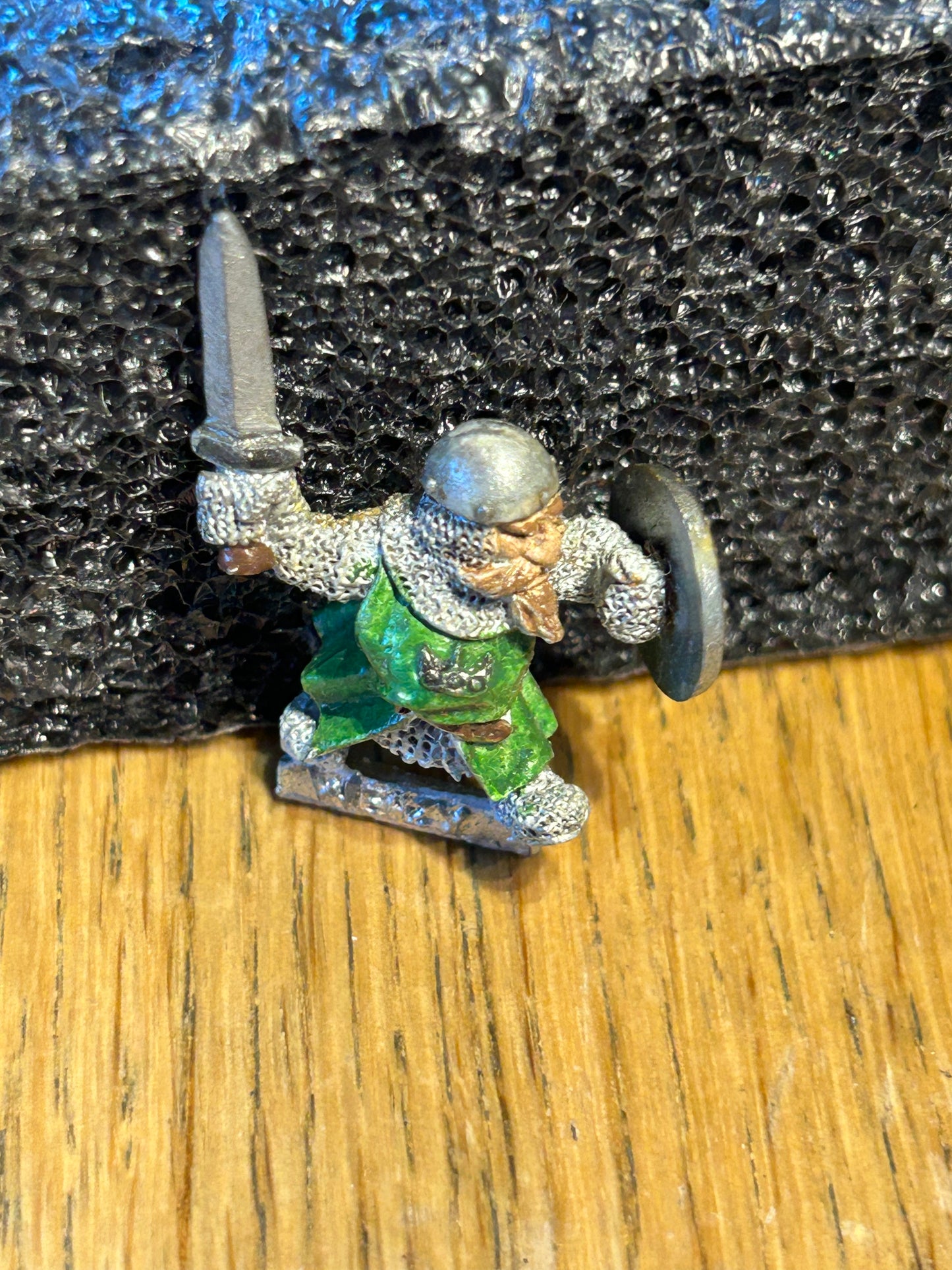 Warhammer Citadel 1985 Imperial Dwarf 0307  Torri Gretson dwarf sergeant/champion- Metal