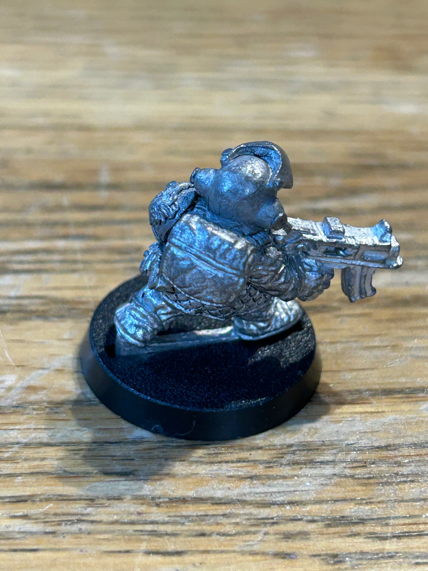 Citadel Warhammer 80s 40K Iron Claw Squat with bolt gun