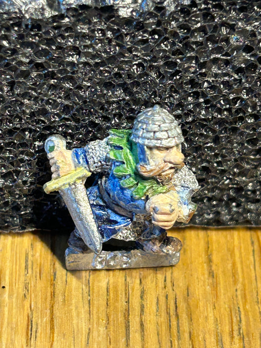 Warhammer - Dwarfs - C06 Imperial Dwarf Warrior - Brond Sunken Eye - 1985