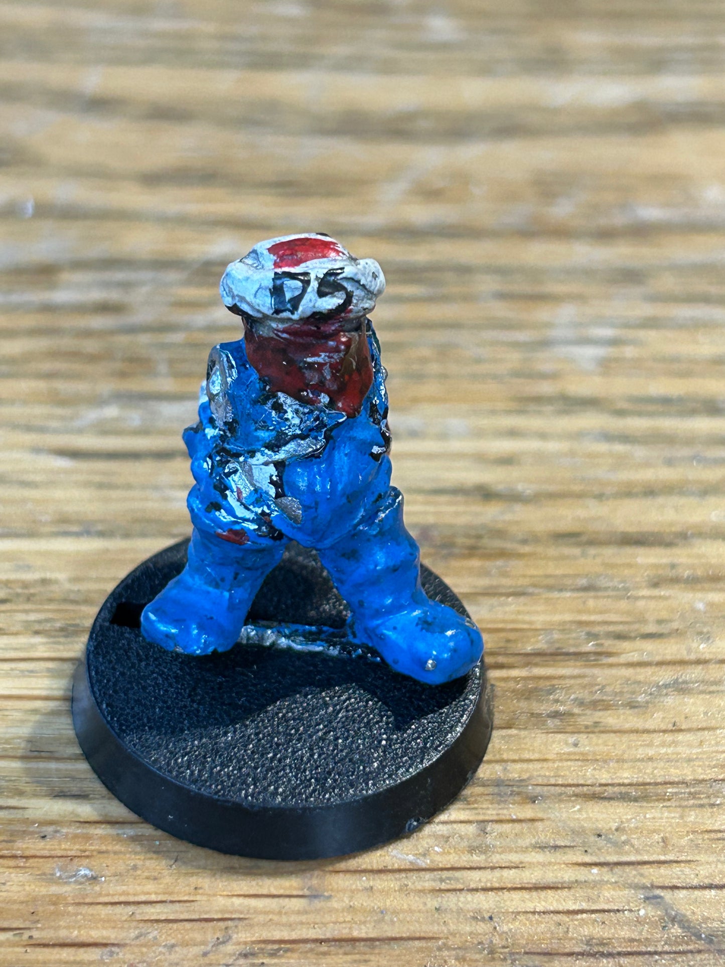 Rogue Trader Warhammer 40k Squat Adventurer (no plastic arms and no weapon)