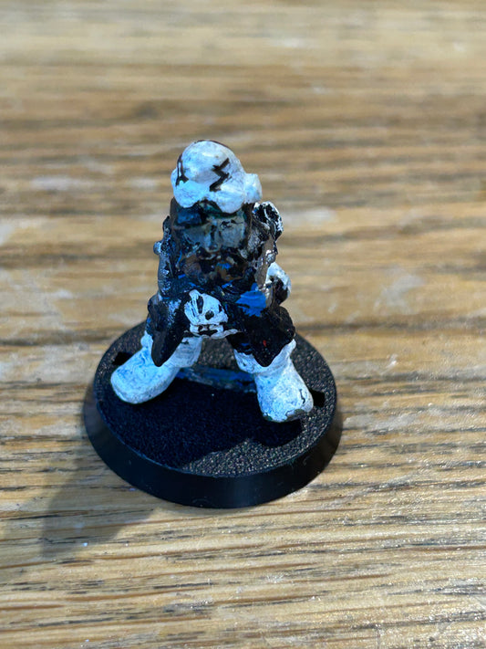 Rogue Trader Warhammer 40k Squat Adventurer (no plastic arms or weapon)