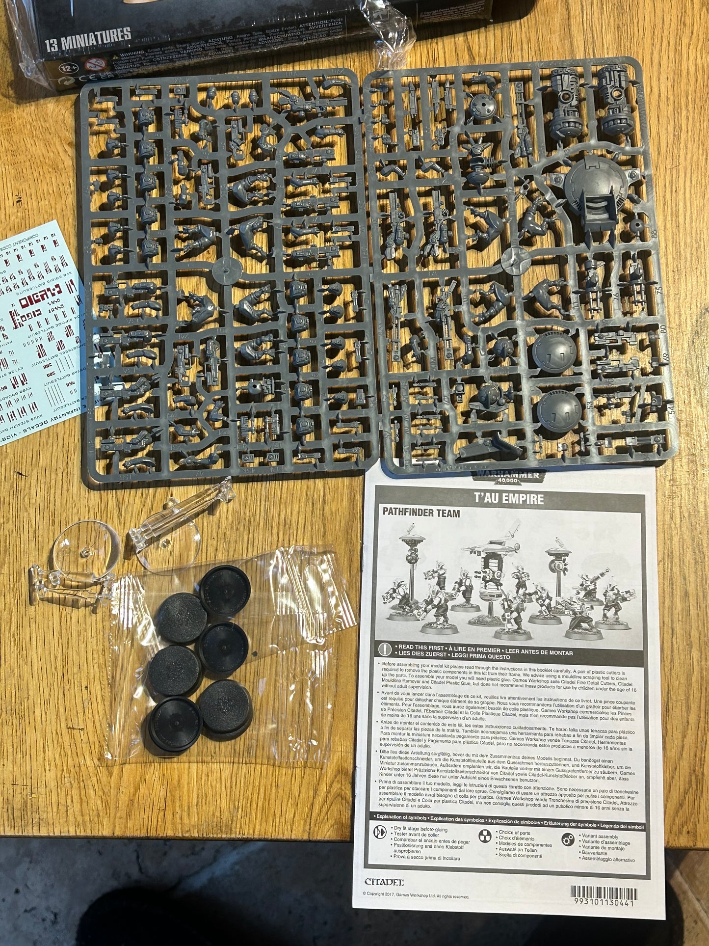 Warhammer 40k - Tau Empire Pathfinder Team  opened box (new on Sprue) Games Workshop GW-56-09