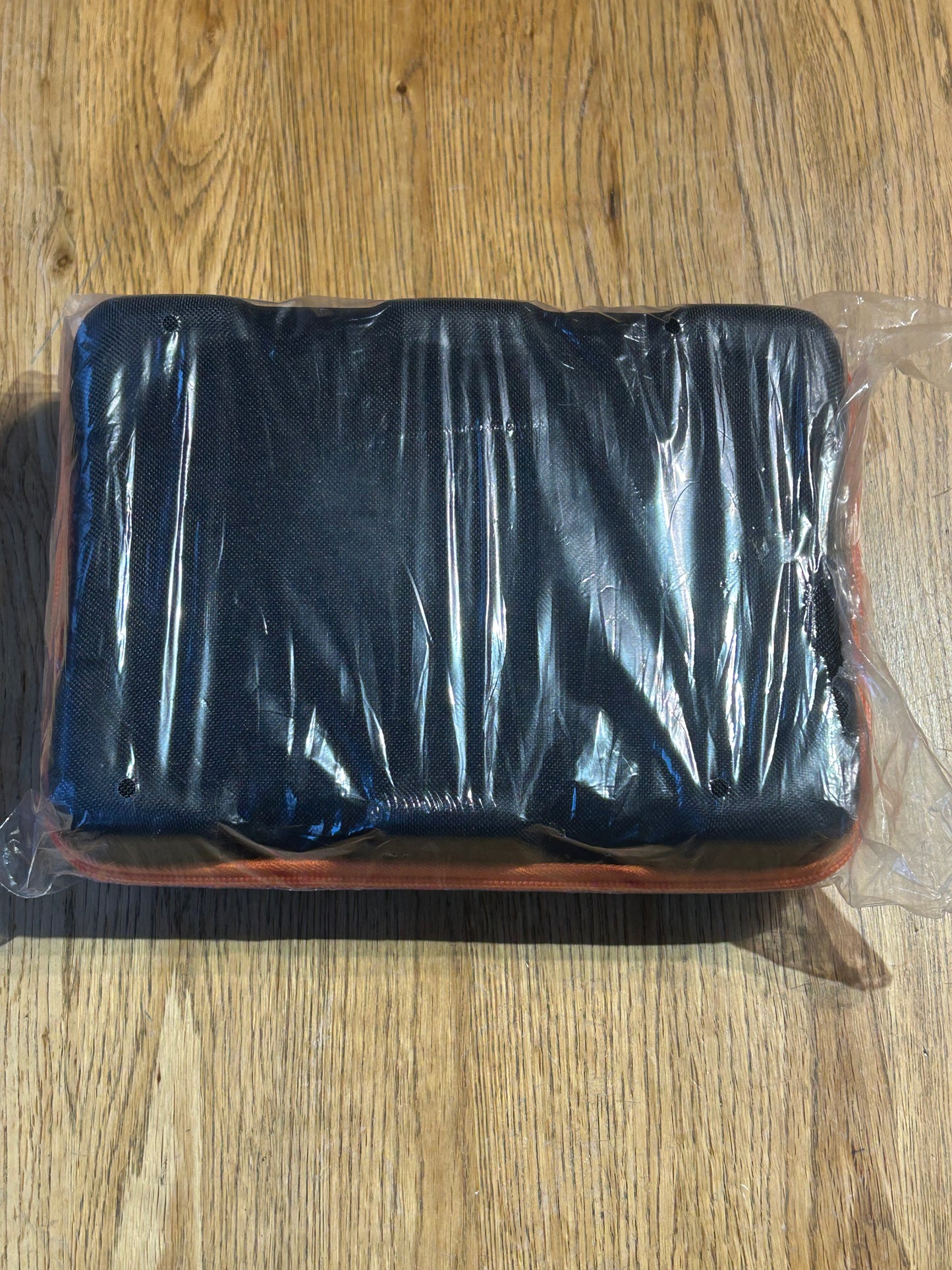 Games Workshop 40K Kill Team Carry Case Orange and black new