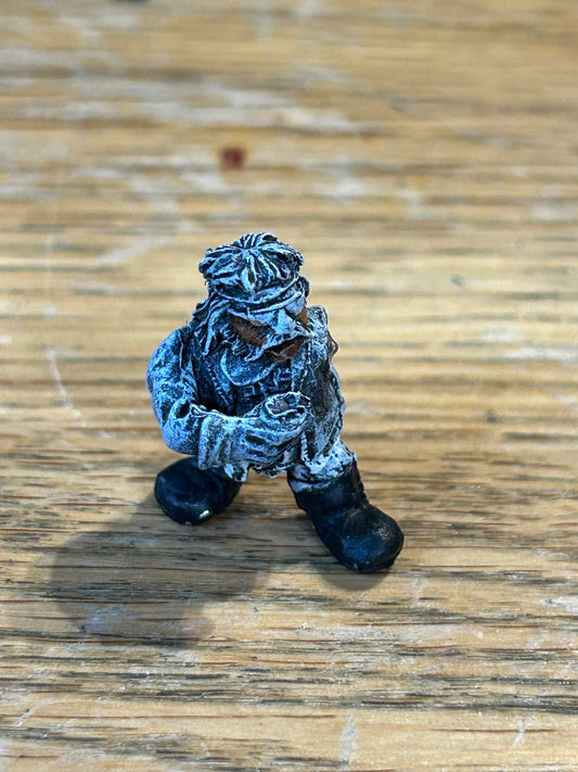 Rogue Trader Warhammer 40k Squat biker (only one plastic arm and no tab)