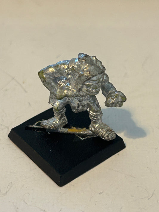 Warhammer fantasy orc crossbowman (no crossbow)