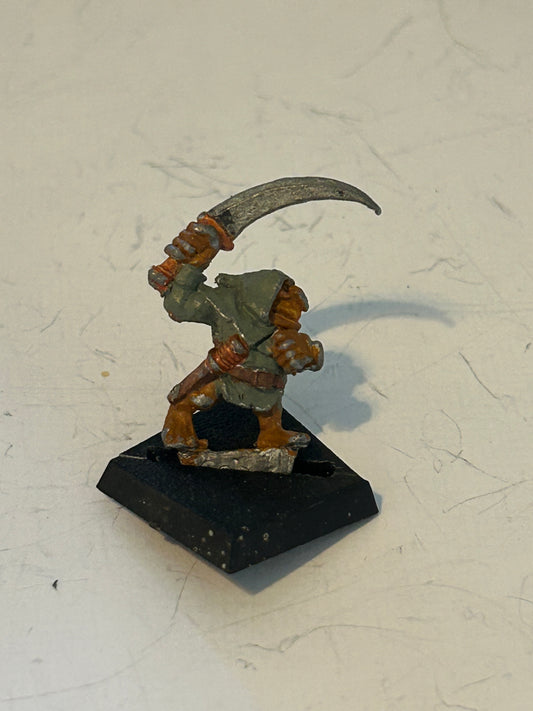Warhammer fantasy marauder miniatures mm30 goblin with sword