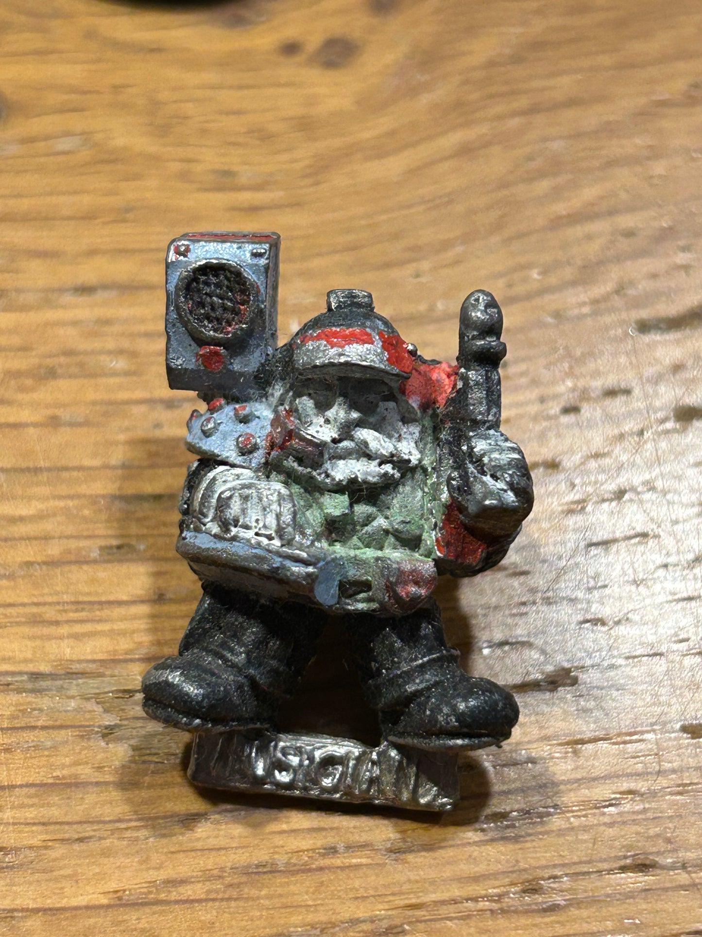 Musician Squat Rogue Trader / Space Dwarf Warhammer 40000 metal