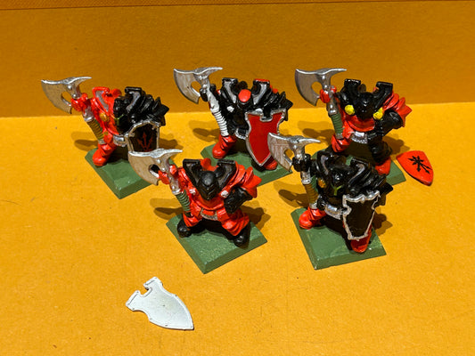 Warhammer fantasy monopose plastic chaos warriors x5