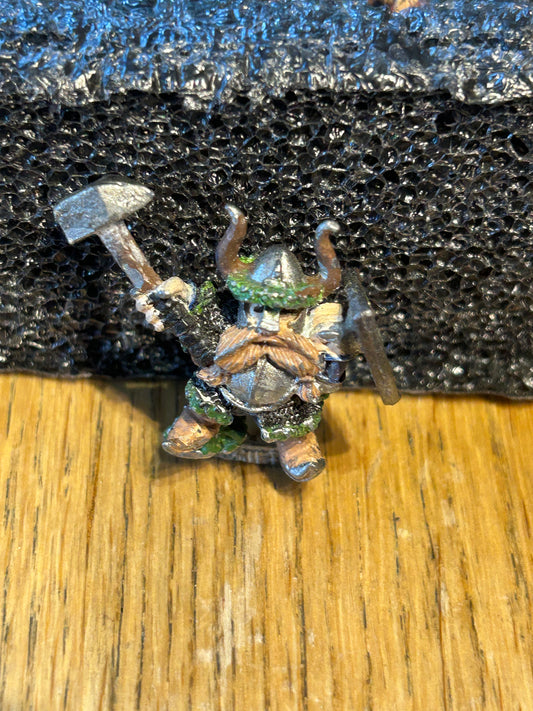 Citadel Warhammer 80s Norse Dwarf Command Chief