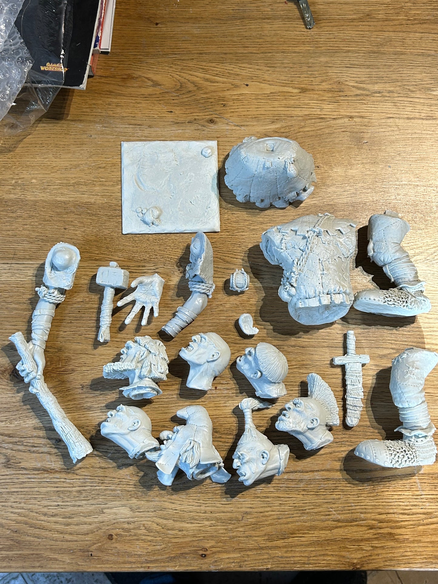 Baldwin the Pious - Giant battle forge resin model