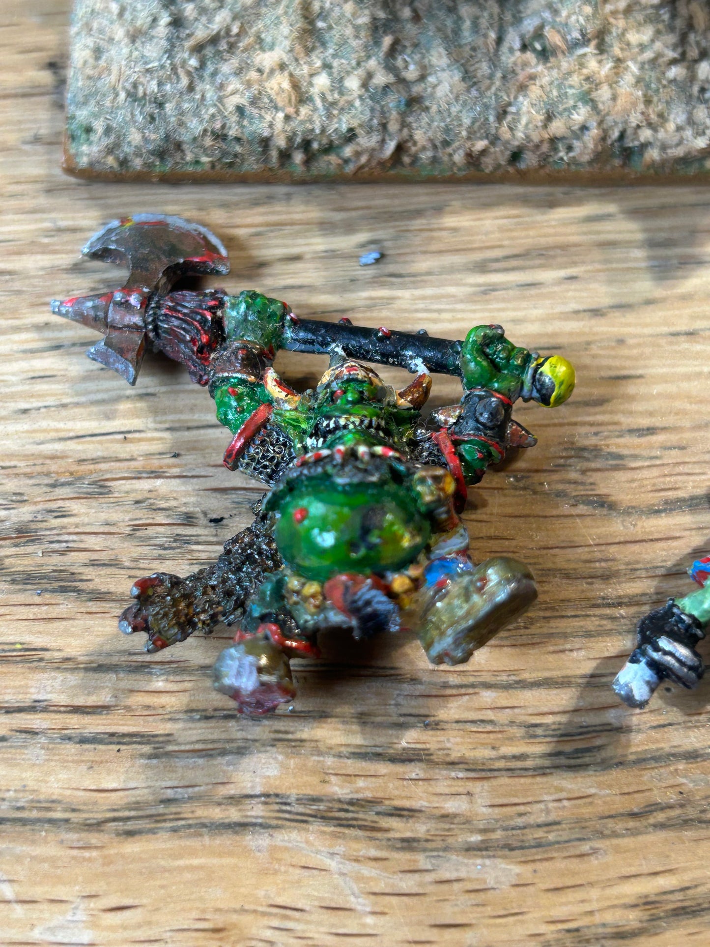 Warhammer Grom The Paunch Orcs & Goblins of Misty Mountains Chariot Metal (missing two of the wolf tails).
