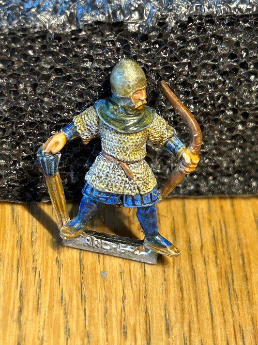 Games Workshop Citadel 4154 archer with mail shirt Jean  Bretonnia warhammer fantasy
