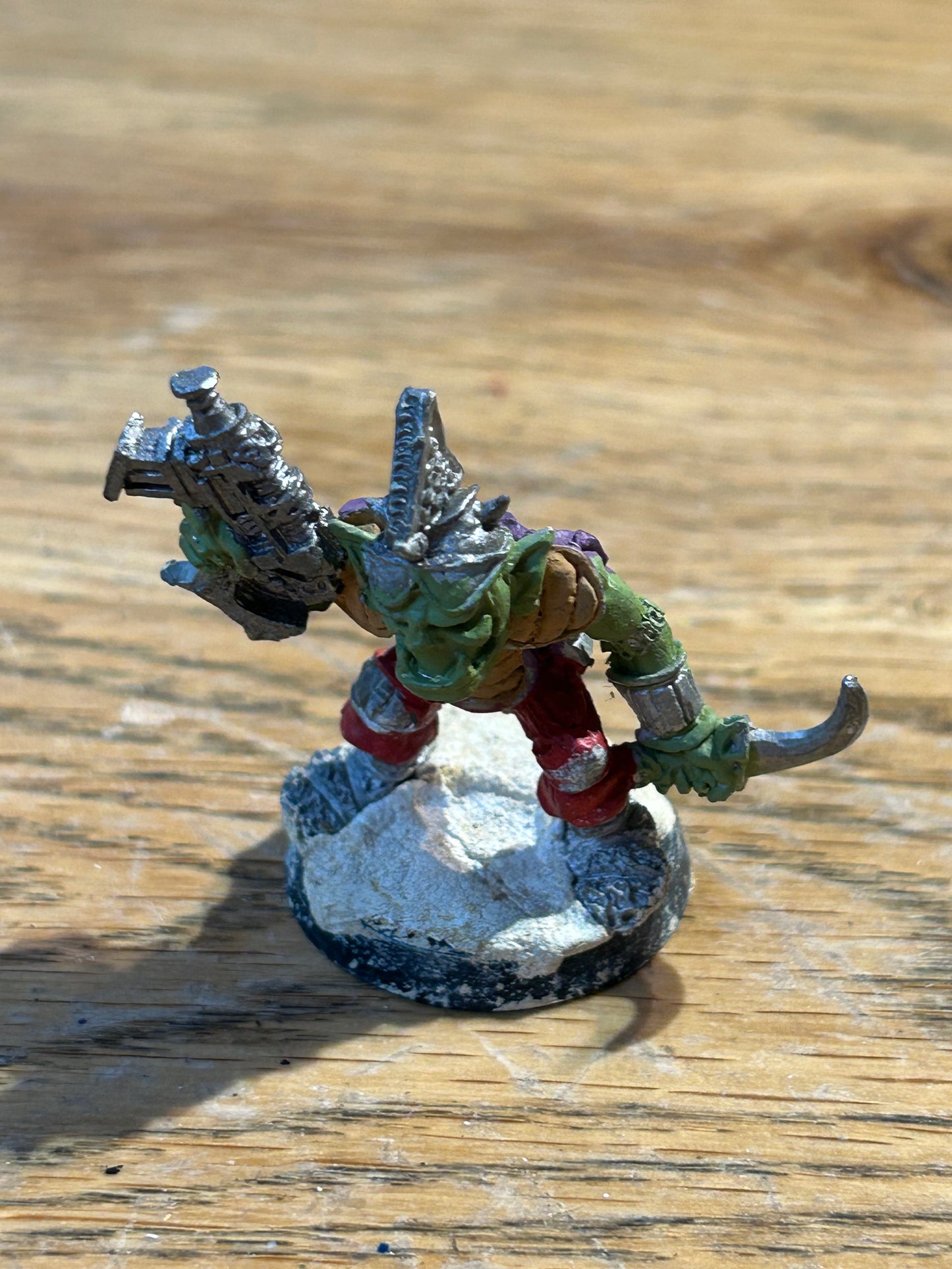 Citadel Warhammer 40K Ork Space Raider Ork nob with bolta and knife (has milliput on the base bjt tab is still there).