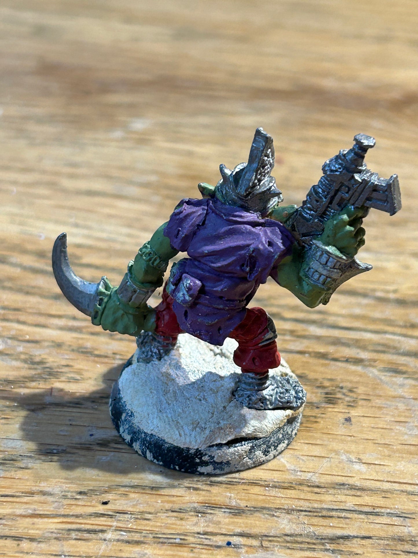 Citadel Warhammer 40K Ork Space Raider Ork nob with bolta and knife (has milliput on the base bjt tab is still there).