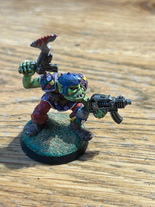 RTB2 HHRUK SPACE ORK METAL LIEUTENANT BOSS ROGUE TRADER WARHAMMER 40K ORKS OOP (has milliput on the base but tab is still there)