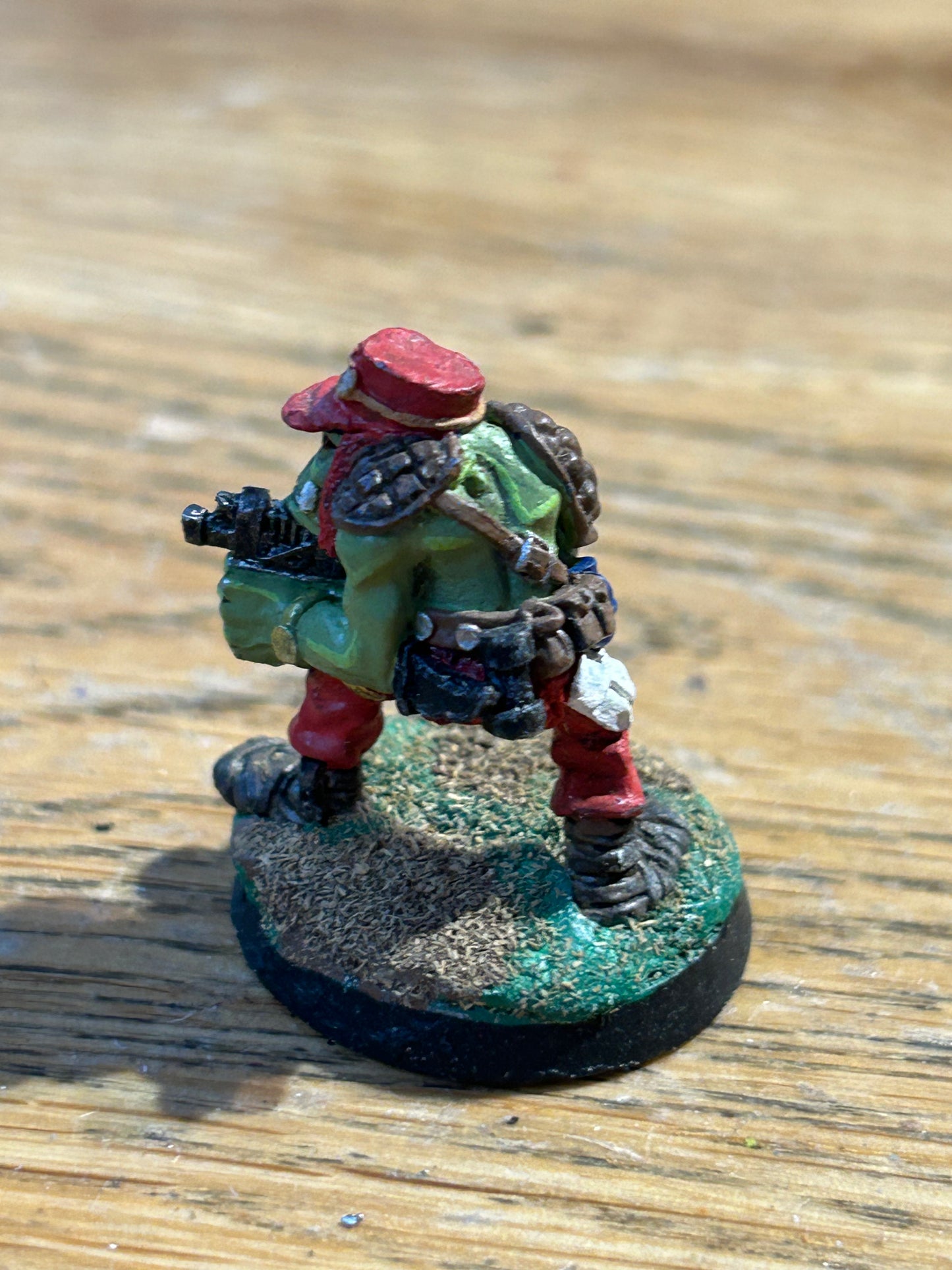 Warhammer 40k rogue trader space ork raider trooper (has milliput on the base but tab is unaffected)