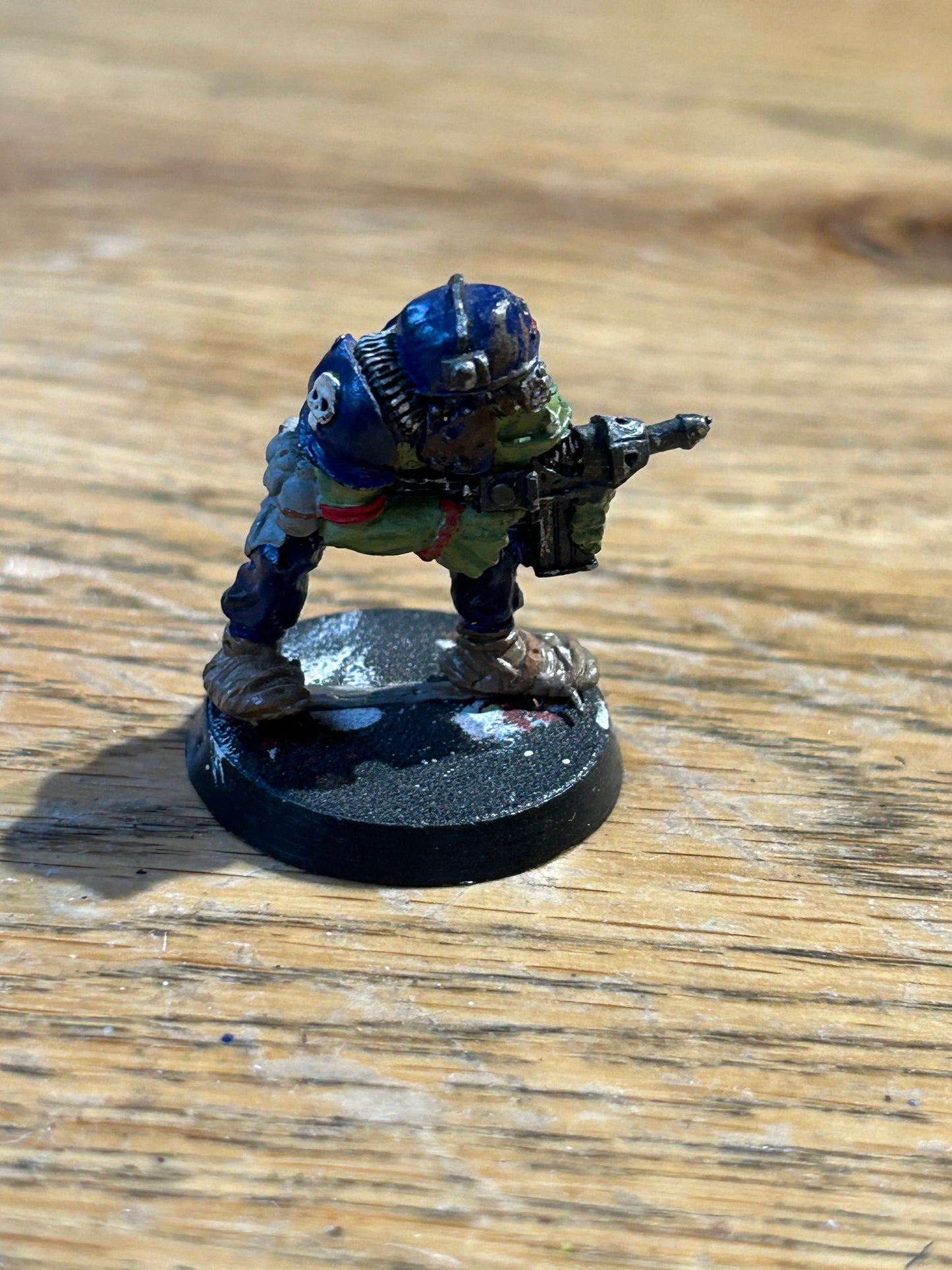 Warhammer 40k rogue trader space ork raider trooper