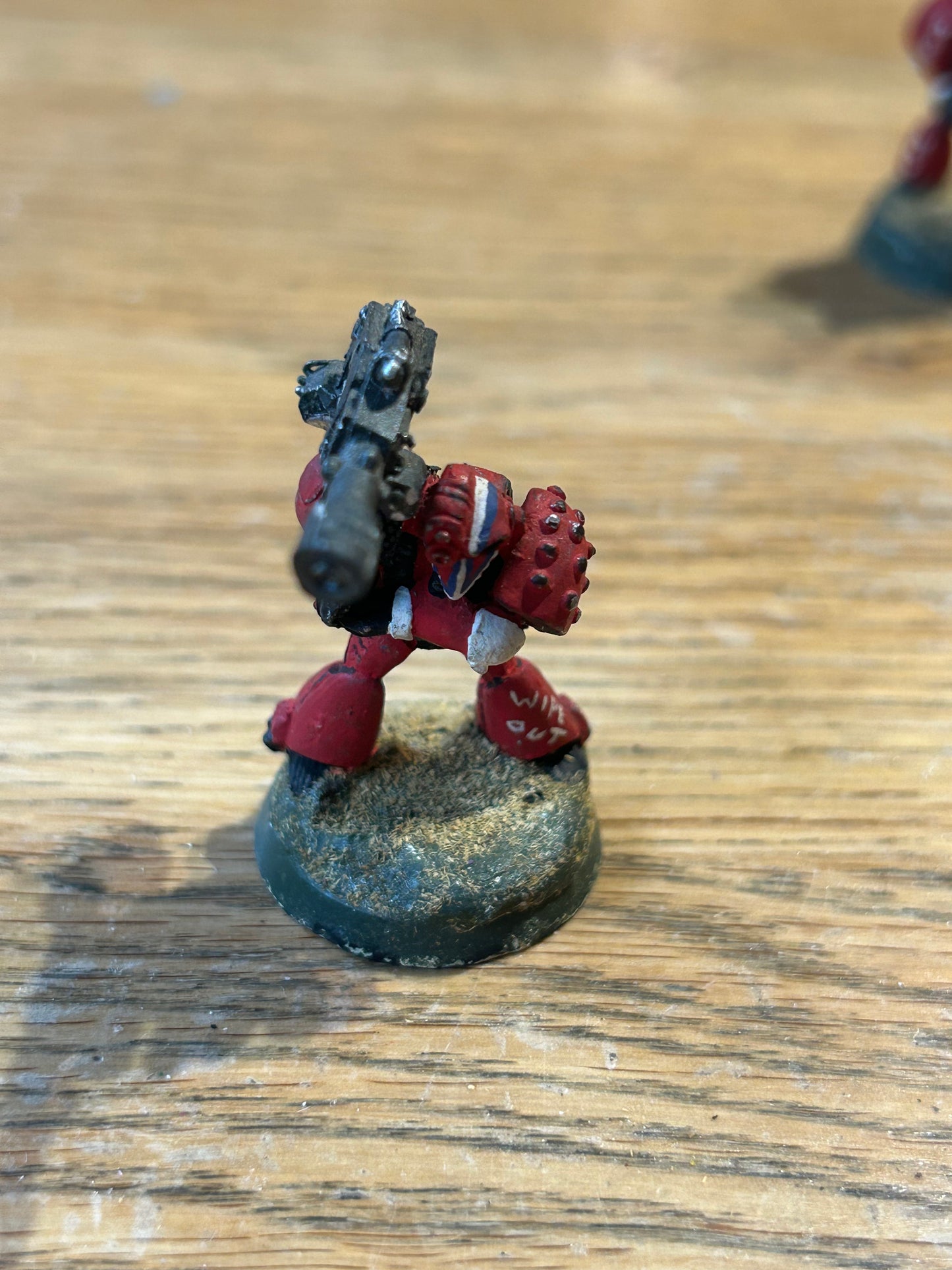 40k Space Marine Heavy Weapon Devastator with las cannon Rogue Trader metal RT103 (has milliput around the base which will need removing if you want to rebase him, tab is still there)