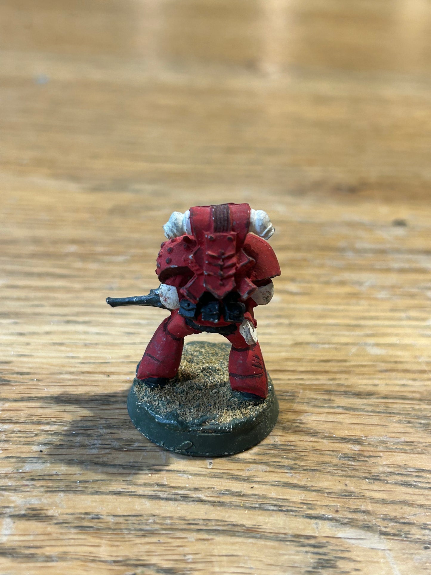 Rogue Trader Space Marine Brother Fielding Shuriken Catapult Citadel Metal and metal backpack (has milliput around the base which will need removing if you want to rebase him, tab is still there)