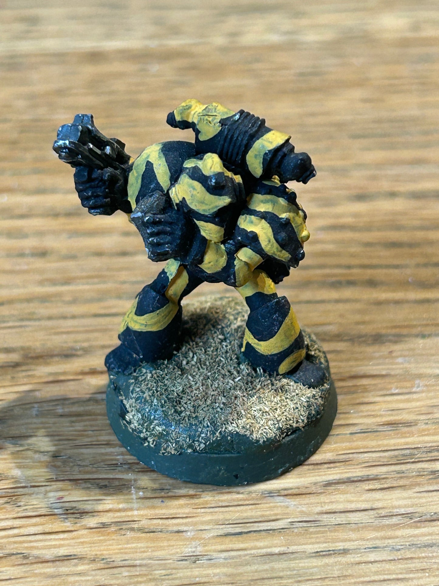 Rogue Trader Space Marine Brother Craig Metal Citadel (has milliput on the base which will need removing if you want rebase, tab is still there)