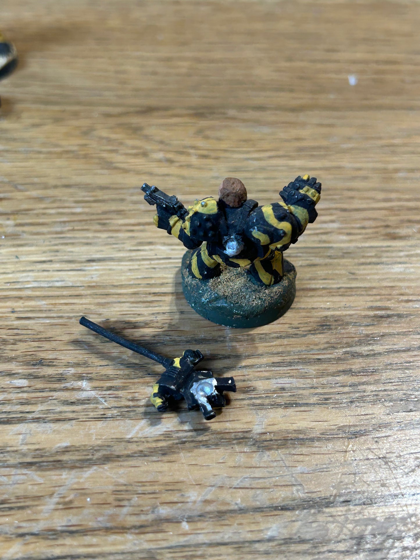 Warhammer 40k Rogue Trader Space Marines Marine Terminator Honours WH40K GW OOP (has milliput around the base which will need removing if you want to rebase him, tab is still there)