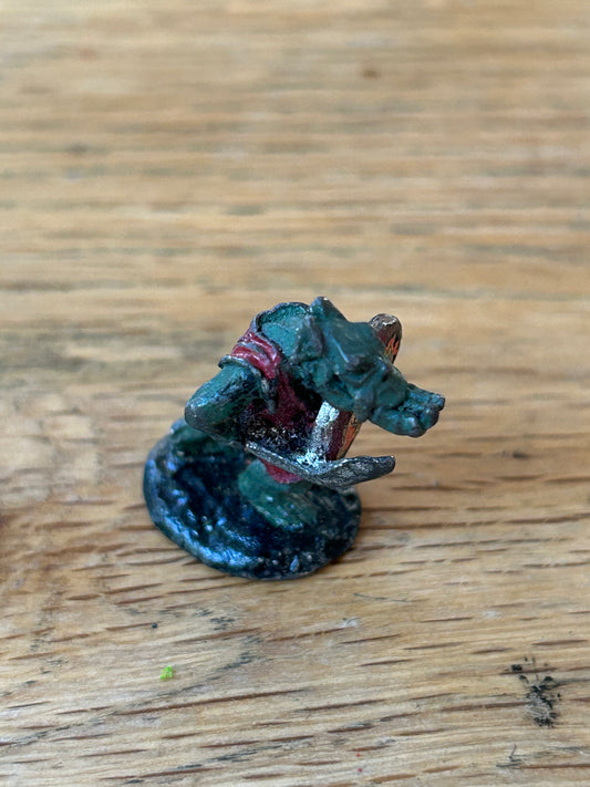 Citadel - Pre Slotta - Warhammer - C15 armoured Orc with sword and shield FTO2 attacking with sword and shield  Fantasy tribes orcs