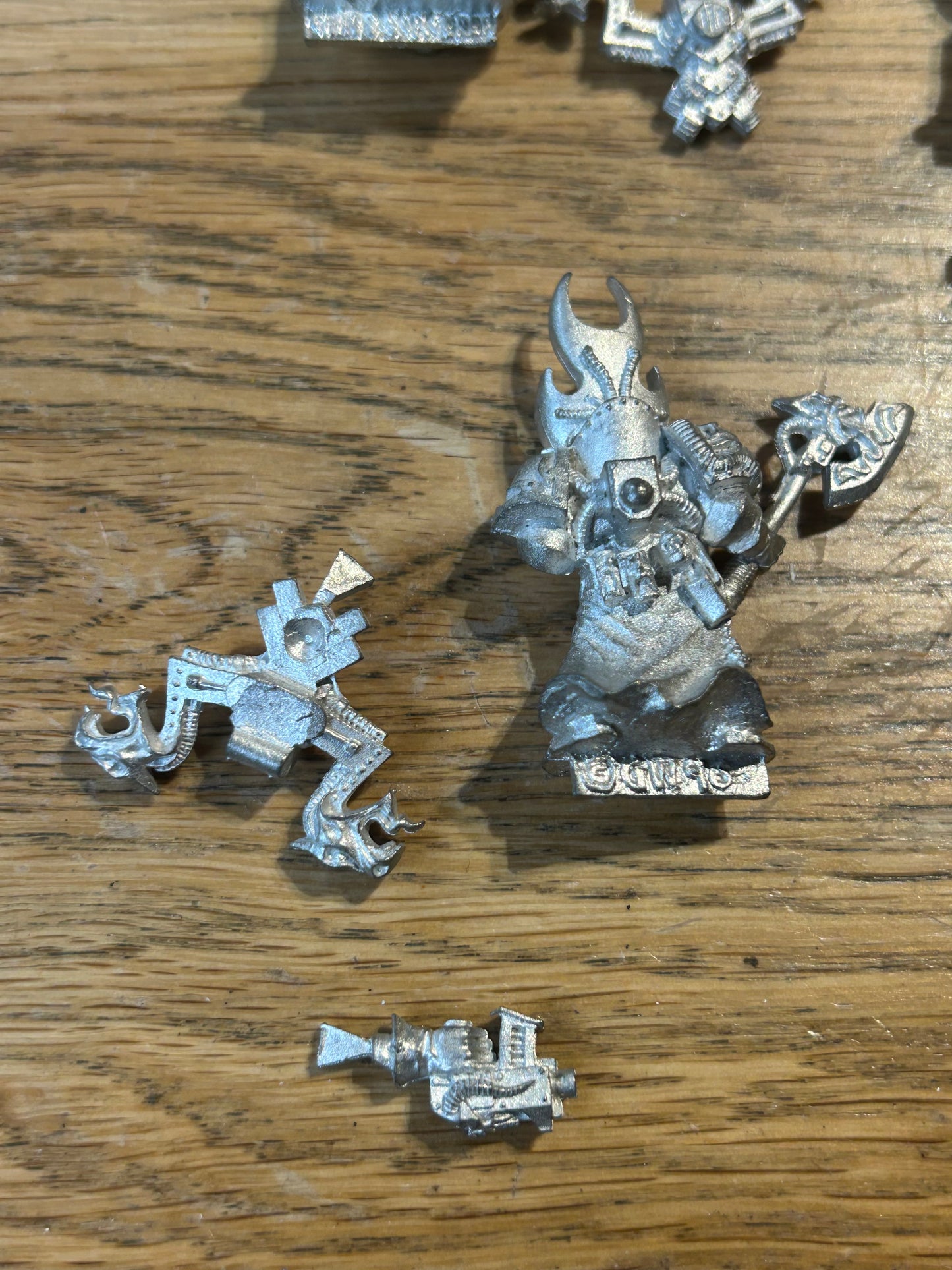 Warhammer 40k - Chaos - Classic Metal Sorcerer