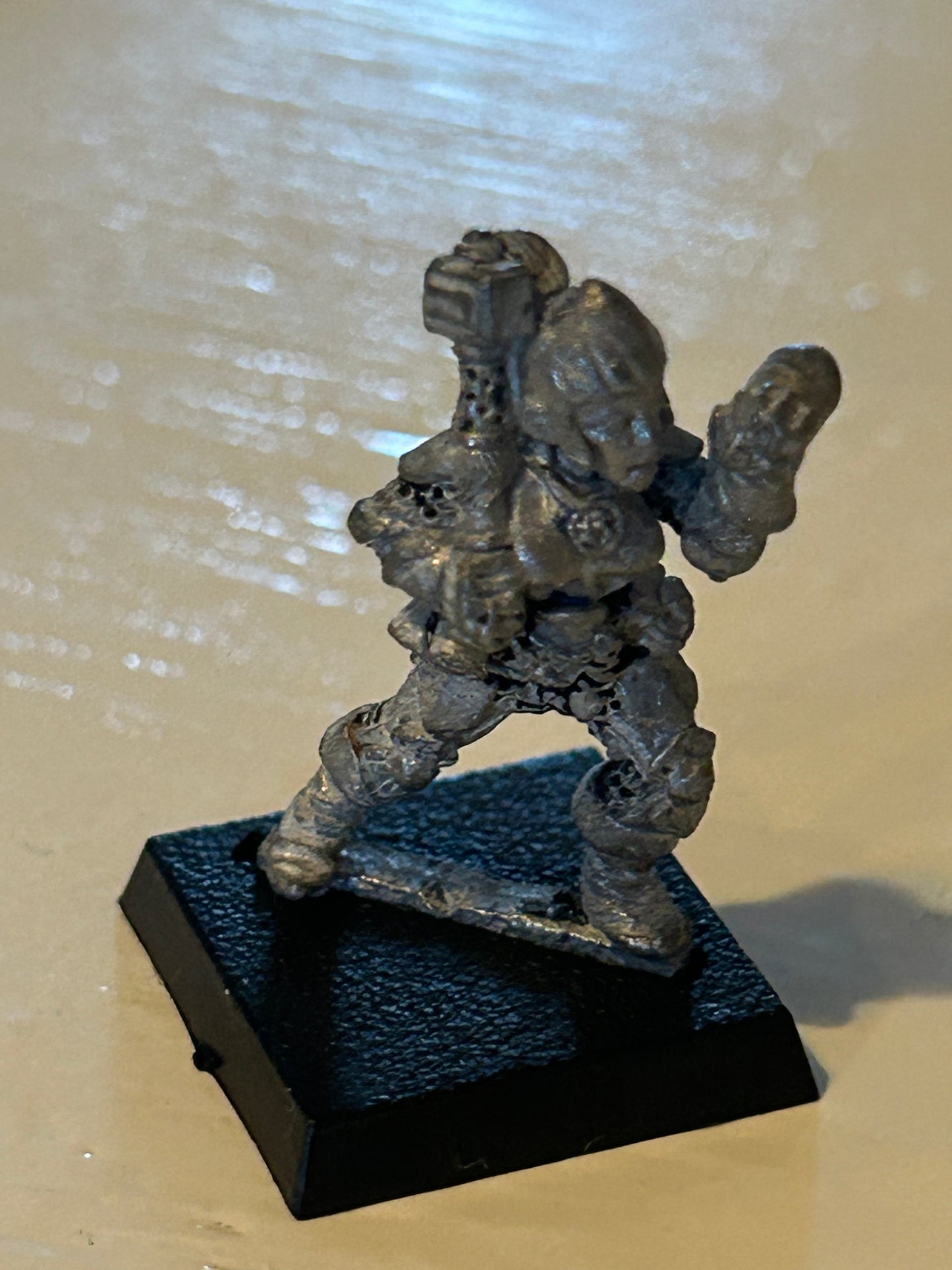 CITADEL GAMES WORKSHOP ADD13 Female Cleric high level, warhammer fantasy