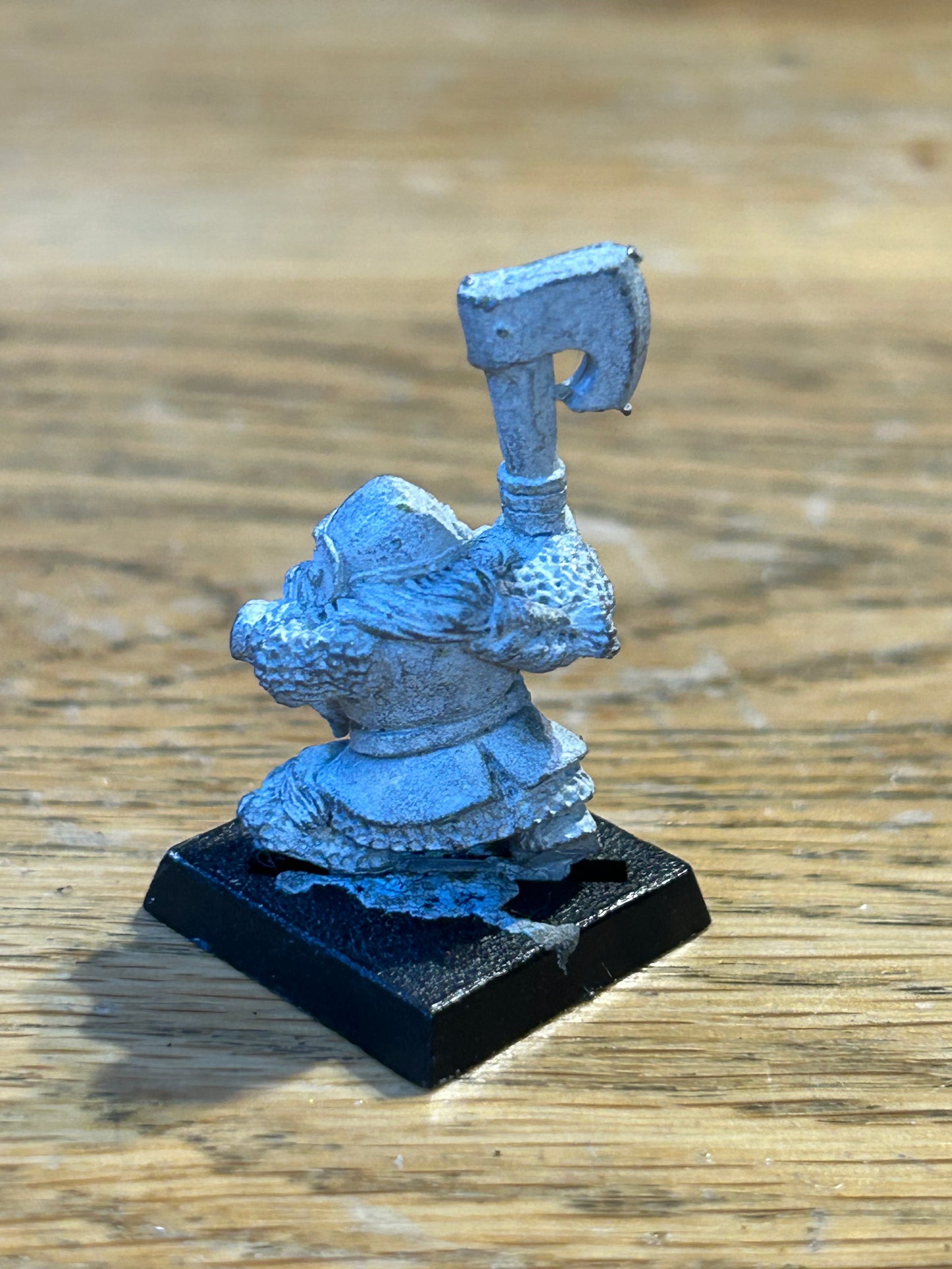 Citadel Warhammer fantasy 90s Marauder Dwarf Longbeard (undercoated white)