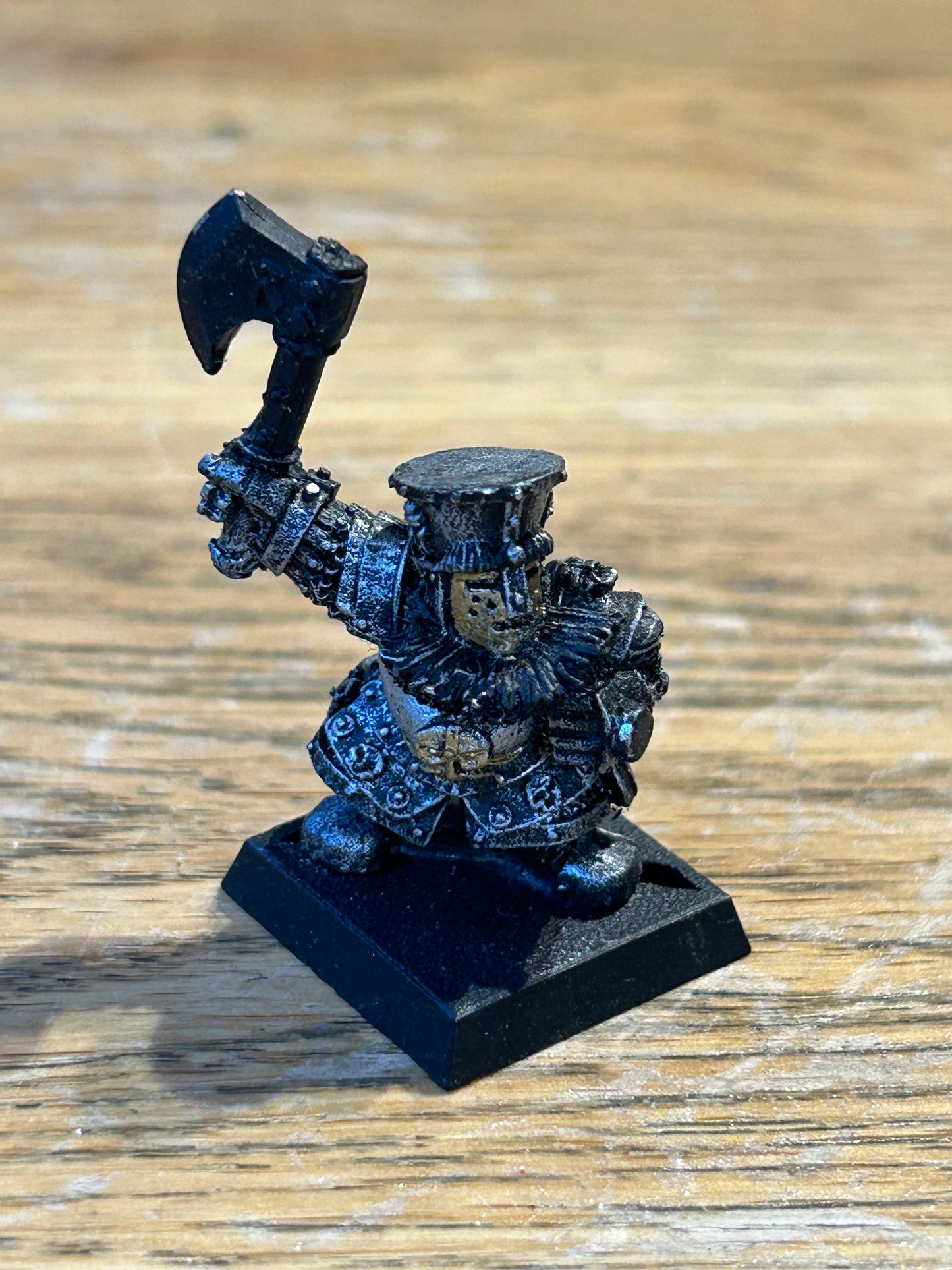 Warhammer fantasy dwarf iron breaker old world metal