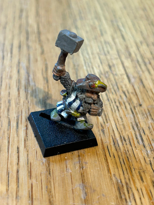 Marauder Dwarf MM10 DW16 Hat Hammer & Shield 80s Metal Citadel Dwarfs