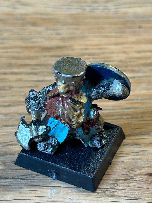 Warhammer fantasy - Dwarfs - C06 Imperial Dwarf Warrior - Grim - 1985