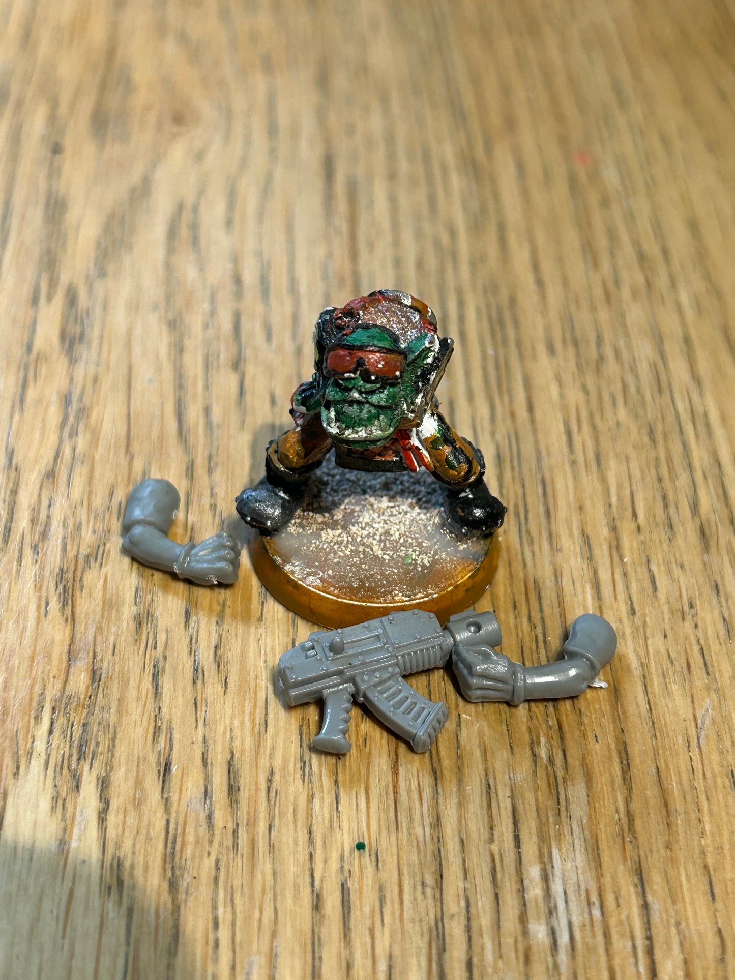 Warhammer 40k rogue trader evil sunz ork boy