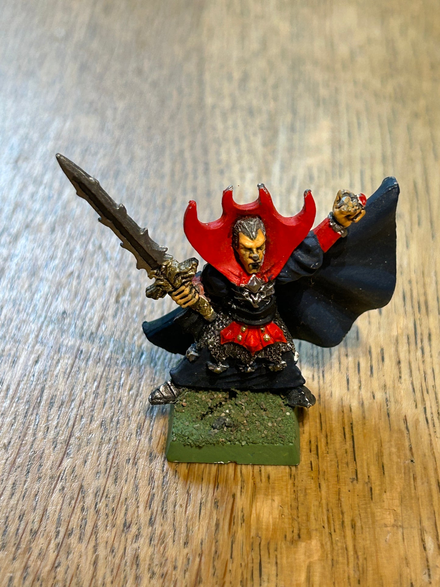 Warhammer Undead Vampire Lord with Cloak Classic Metal 1990s Counts
