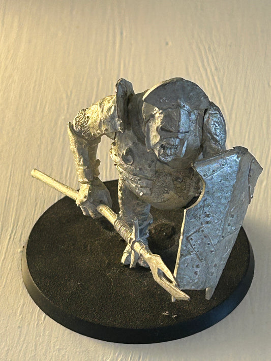 MESBG Lord of the Rings Isenguard Troll metal with spear and shield