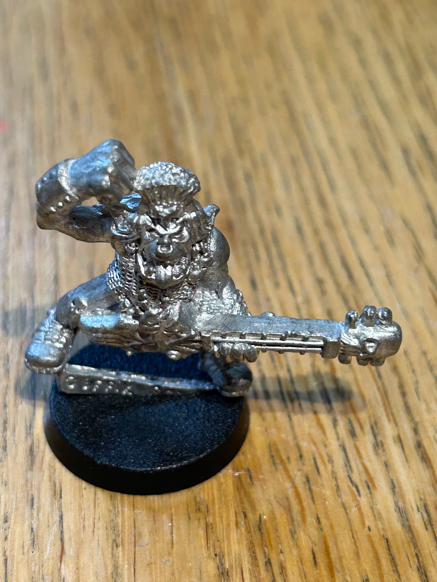 Warhammer 40K Ork Goff Rocker Metal