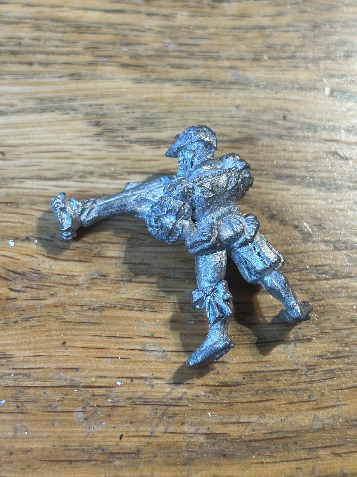 Warhammer fantasy Empire War Wagon Crew Man with blunderbus Metal (missing helmet feather)
