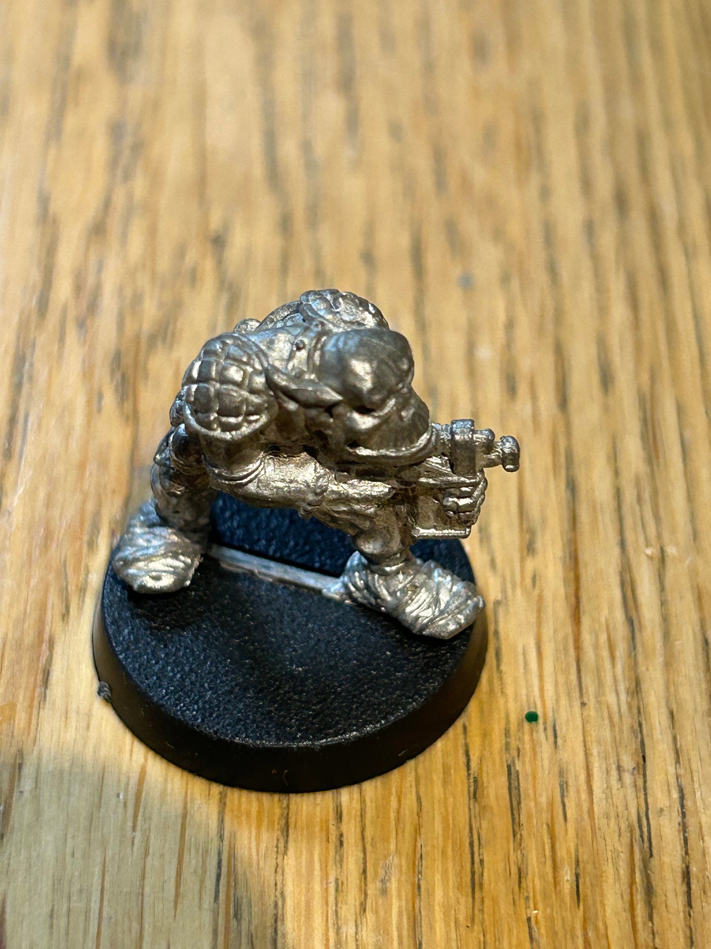Warhammer 40k rogue trader space ork raider trooper