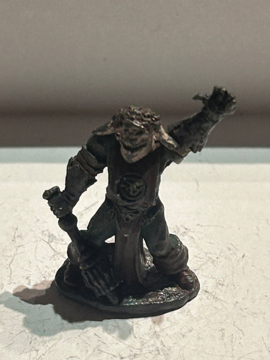 Citadel C03 Evil Chaos Cleric
 warhammer fantasy with head swap