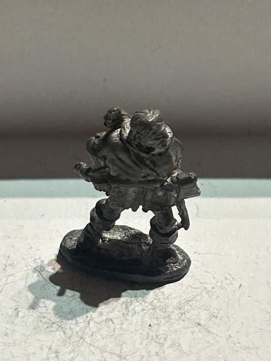 Metal Citadel Miniatures DASSv2  'rookbrow the ranger' c.1983 dungeon adventurer starter set makes a good bretonnian archer