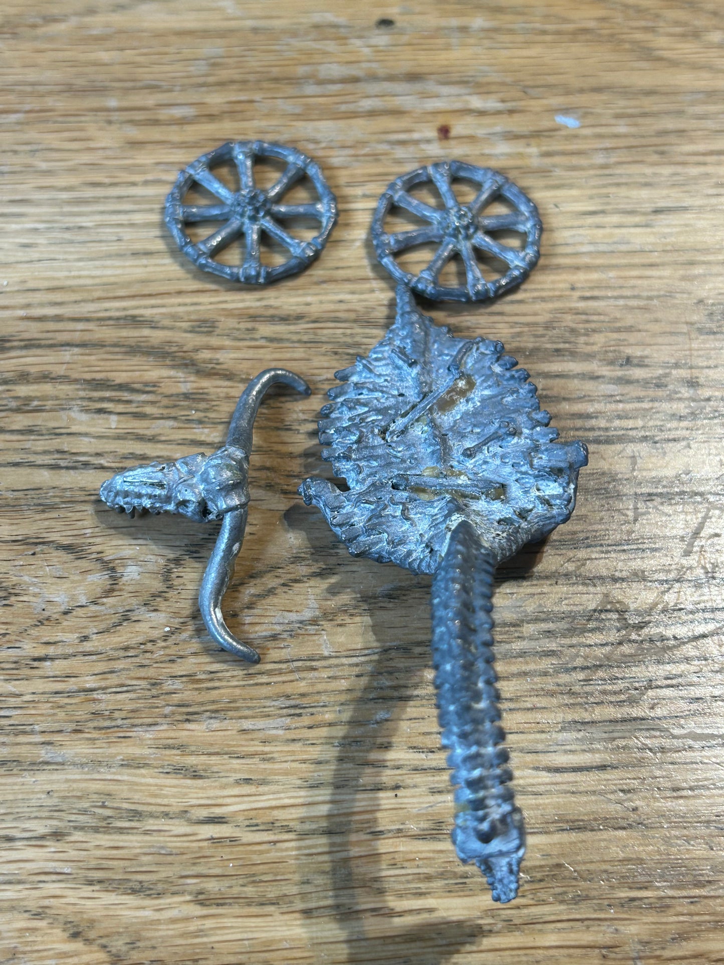 Citadel Skeleton Undead War Machines Chariot (just the chariot parts; has wear, tabs stuck in chariot, one of the wheel nubs is worn down)