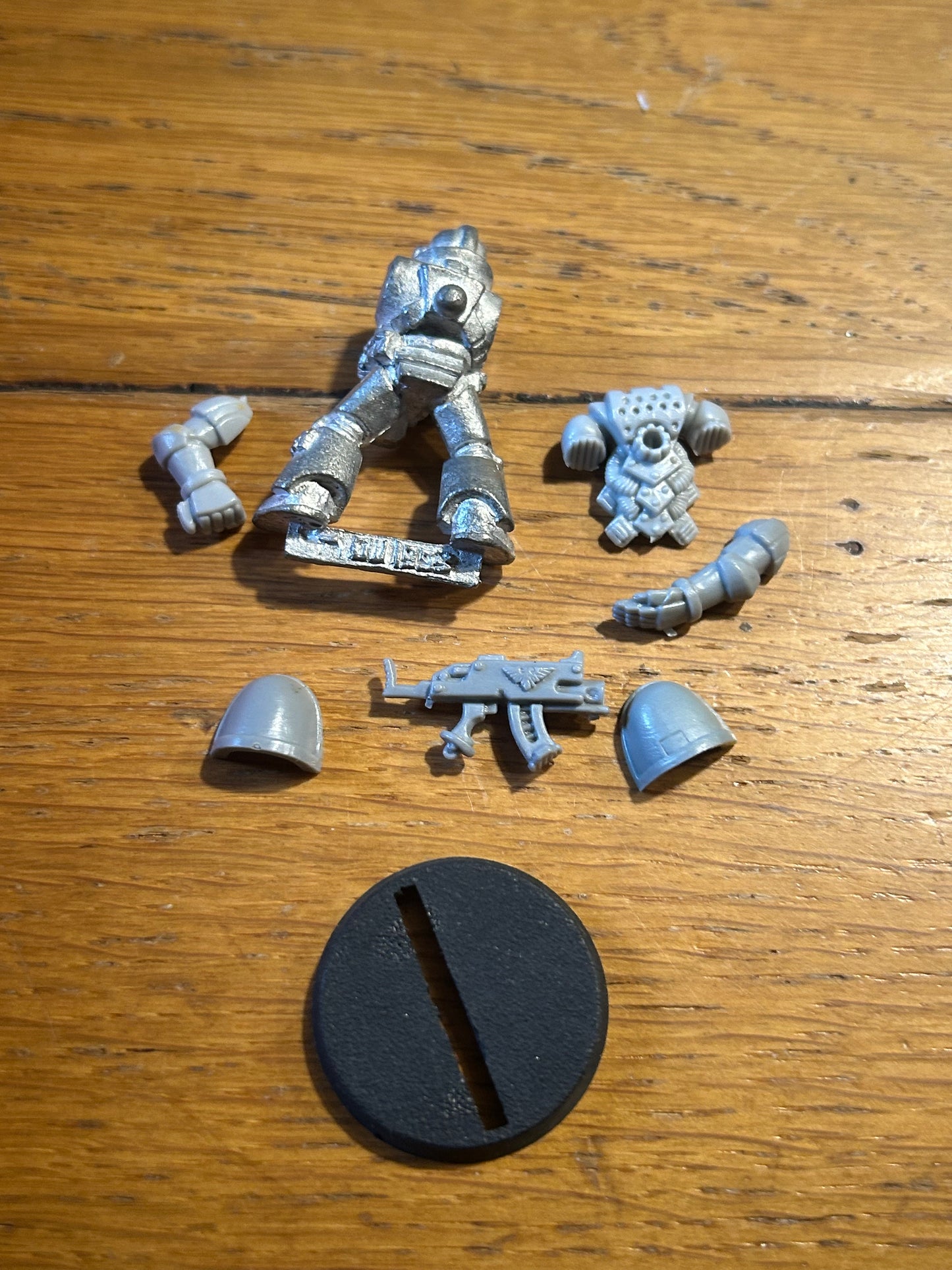 Classic Assault Space Marine With no Jump pack - Warhammer 40K Metal
