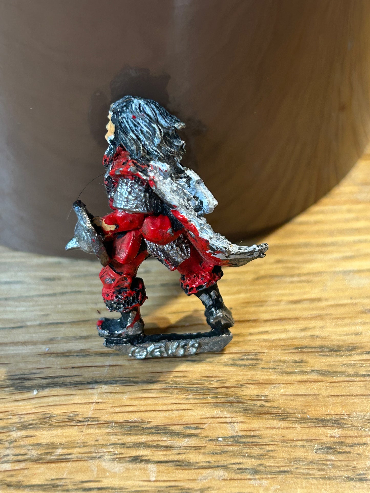 Warhammer Mordheim Middenheimer Captain metal miniature (missing the arm that needed gluing in so not broken, just incomplete)