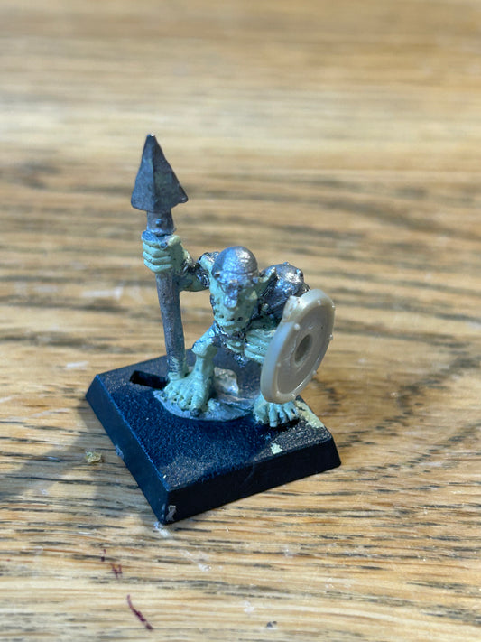 Warhammer fantasy marauder miniatures goblin GOB 16 w. Spear & Shield