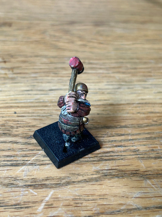 Warhammer Dwarf - C06 Imperial Dwarf Gotri the stout(metal) citadel 1980s