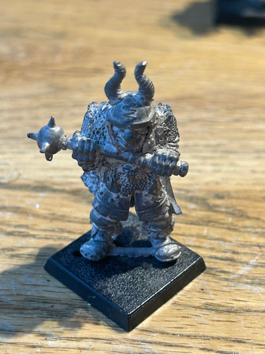 Citadel Warhammer Slotta Reg Renown RR8 Golfags Ogre Mercenary officer