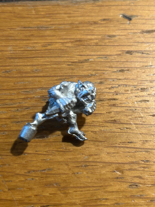 Vintage Warhammer C14 Snotling 'Snek' Orcs & Goblins Metal (2 available)